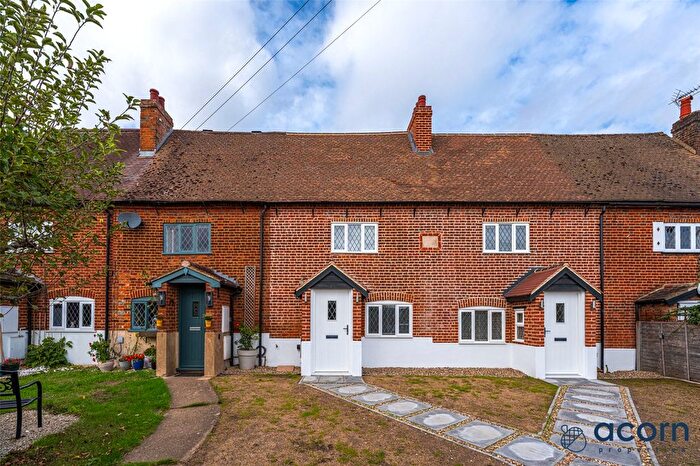 2 Bedroom Terraced House To Rent In Kingsfield Cottages, Abbots Langley, WD5