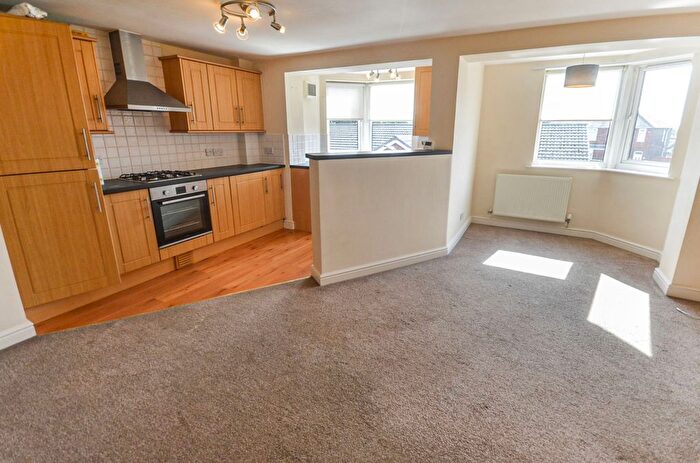 2 Bedroom Detached House To Rent In Crow Wood Lane, Widnes, WA8