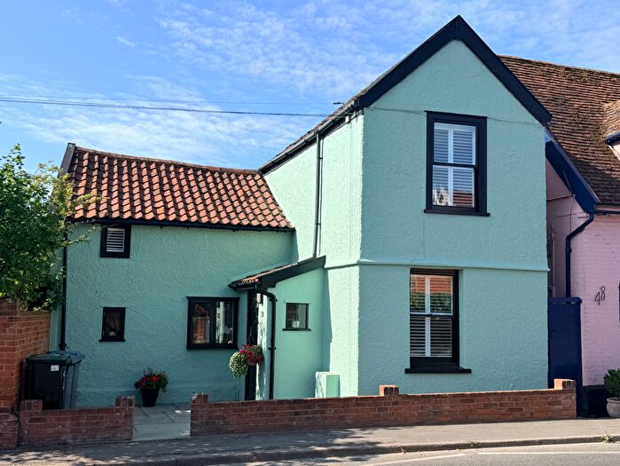 2 Bedroom Link Detached House For Sale In Station Road, Woodbridge, IP12