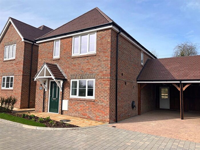 2 Bedroom Link Detached House For Sale In Russet House, Bramley, RG26