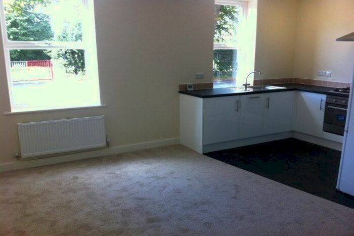 1 Bedroom Flat To Rent In Sandhurst Court, Wrexham, LL13