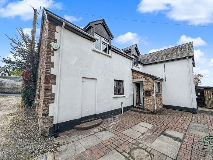 3 Bedroom Detached House To Rent In Victoria Road, Hatherleigh, Okehampton, EX20