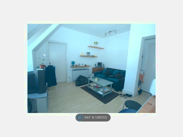 1 Bedroom Flat To Rent In Cambalt Road, London, SW15