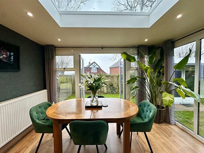 3 Bedroom End Of Terrace House For Sale In Ninfield Road, Bexhill-On-Sea, TN39