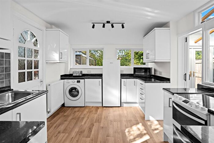 4 Bedroom Semi-detached House For Sale In Gypsy Lane, Marton-In-Cleveland, Middlesbrough, TS7
