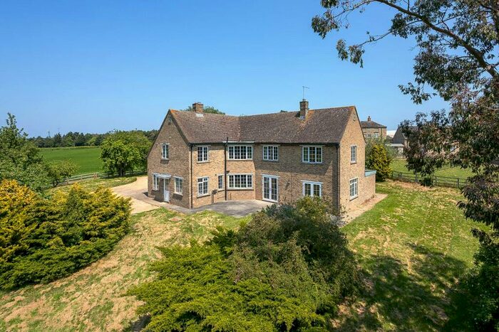 4 Bedroom Detached House To Rent In Courteenhall, Northamptonshire, NN7