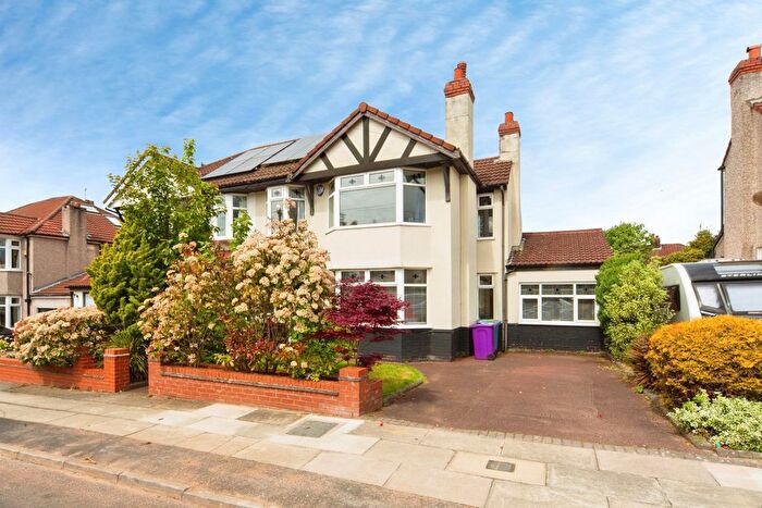 4 Bedroom Semi-detached House For Sale In Cleveley Road, Liverpool, Merseyside, L18