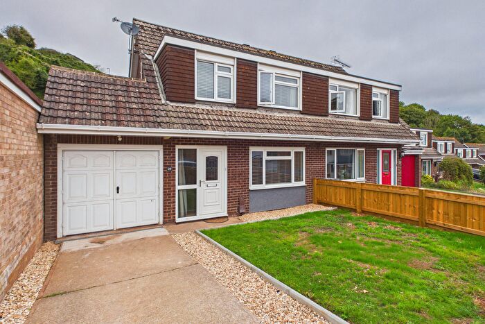 3 Bedroom Semi Detached House For Sale In Lancaster Drive, Paignton, TQ4