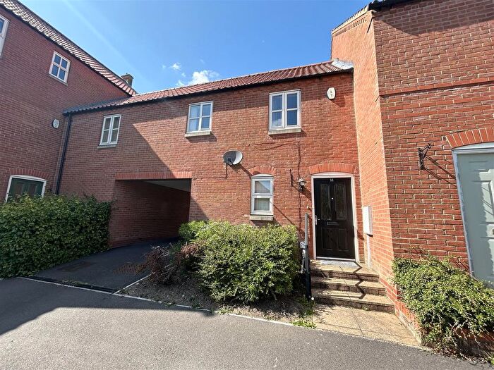 2 Bedroom Flat To Rent In Bolle Road, Louth, LN11