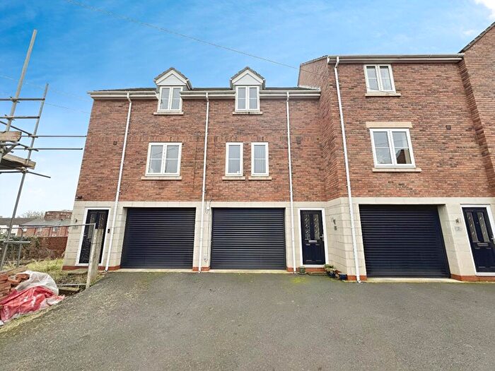 2 Bedroom End Of Terrace House To Rent In Lawton Street, Congleton, Cheshire, CW12