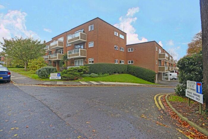 2 Bedroom Apartment To Rent In Hillside Road St. Albans, AL1