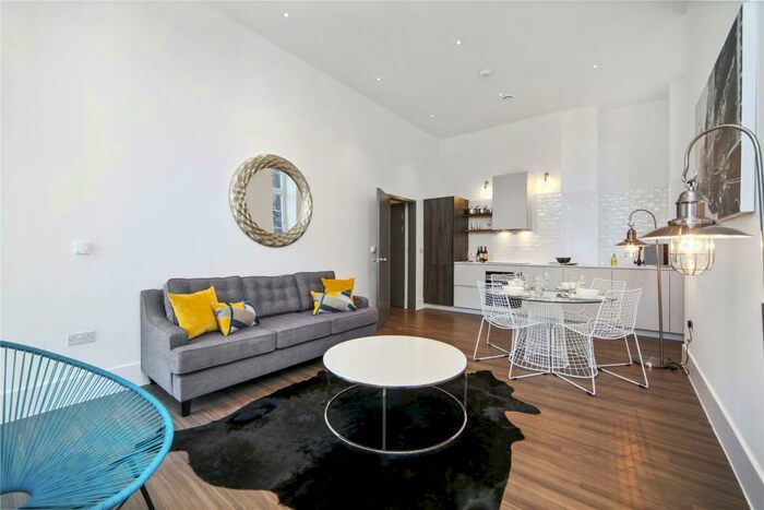2 Bedroom Apartment To Rent In Charles Hayward Building, E2