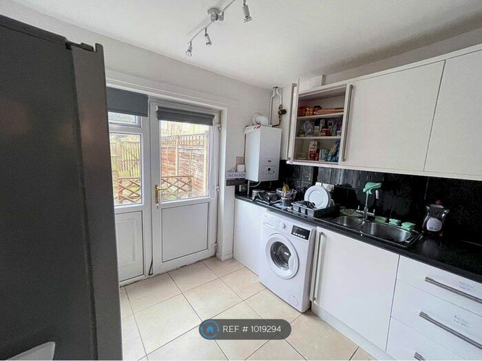 6 Bedroom Terraced House To Rent In Uxbridge Street, Birmingham, B19