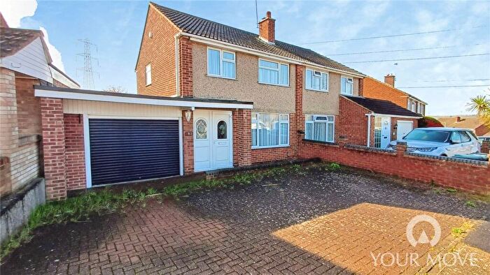 3 Bedroom Semi Detached House For Sale In Pepper Hill, Northfleet, Gravesend, Kent, DA11