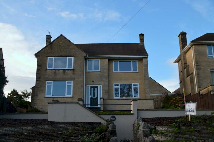 3 Bedroom Detached House To Rent In Upper Church Road, Weston-super-Mare, BS23