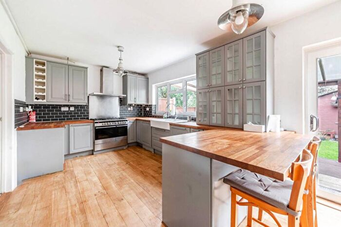 4 Bedroom Semi Detached House To Rent In St Michaels Crescent, Pinner, HA5