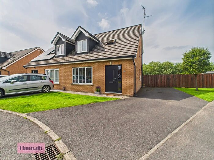 3 Bedroom Semi-Detached House For Sale In Balteagh Avenue, Craigavon, BT64