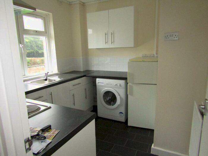 2 Bedroom Flat To Rent In Cannon Hill Road, Cannon Park, Coventry, CV4
