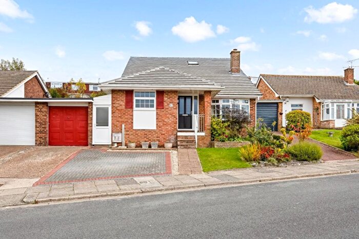5 Bedroom Link Detached House For Sale In Broad Rig Avenue, Hove, BN3