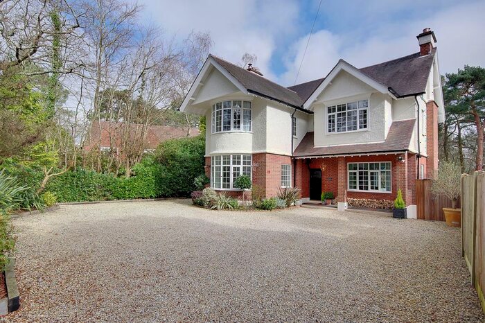 5 Bedroom Detached House For Sale In Canford Cliffs Road, Poole, BH13