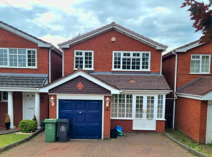 4 Bedroom Detached House To Rent In County Park Avenue, Halesowen, West Midlands, B62
