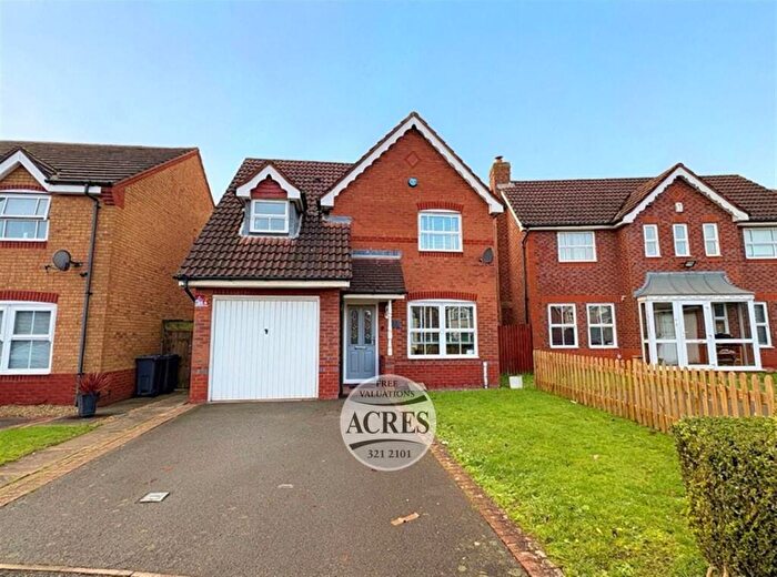 3 Bedroom Detached House For Sale In Gunners Grove, Sutton Coldfield, B75