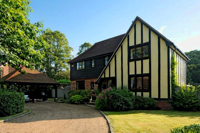 4 Bedroom Detached House To Rent In Maidenhead Road, Cookham, SL6