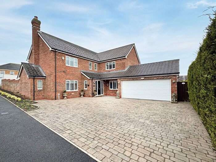 5 Bedroom Detached House For Sale In Snowdrop Road, Hartlepool, TS26