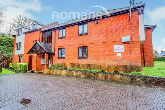 1 Bedroom Flat To Rent In St. James Terrace, GU9