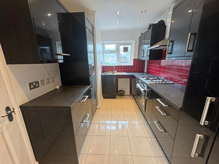 3 Bedroom Maisonette To Rent In Atlee Terrace, Prospect Hill, E17