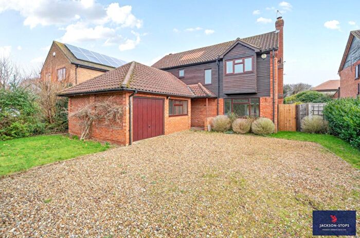 4 Bedroom Detached House For Sale In Rowsham Dell, Giffard Park, Milton Keynes, Buckinghamshire, MK14