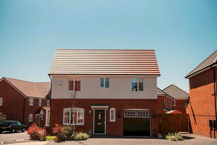 3 Bedroom Detached House To Rent In Cromwell Road, Ellesmere Port, CH65