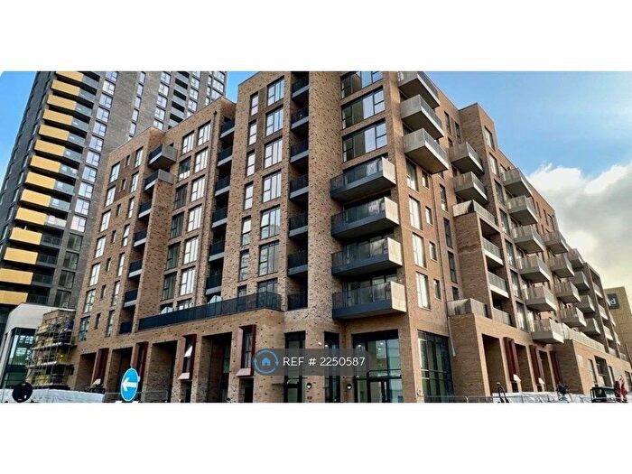 1 Bedroom Flat To Rent In Croxby House, Hounslow, TW3