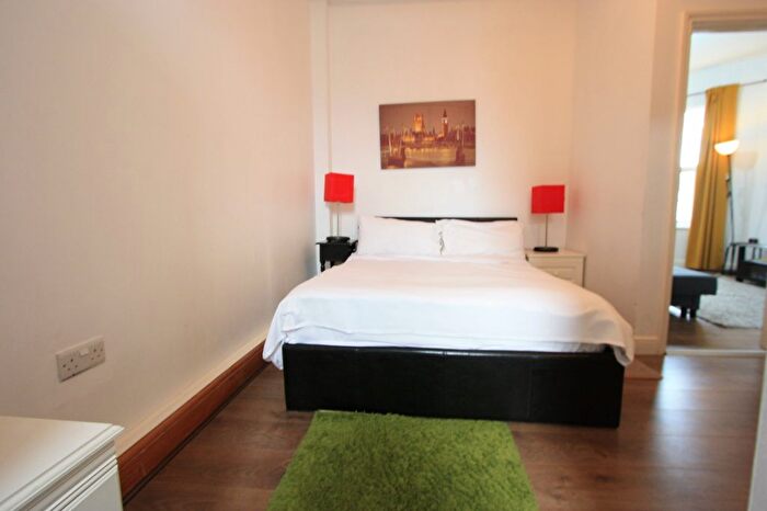 1 Bedroom Flat To Rent In Greyhound Lane, London, SW16