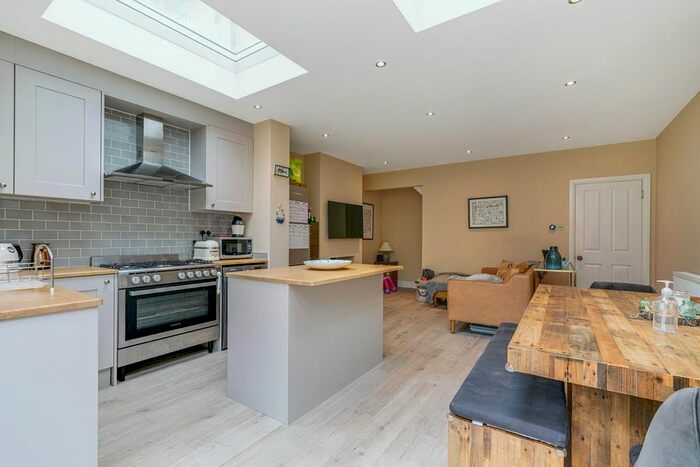 2 Bedroom Terraced House To Rent In Douglas Road, Esher, KT10