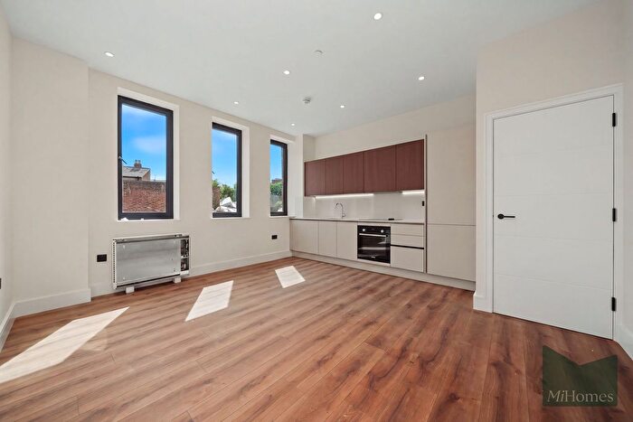 1 Bedroom Flat To Rent In Frances Road, Windsor, SL4