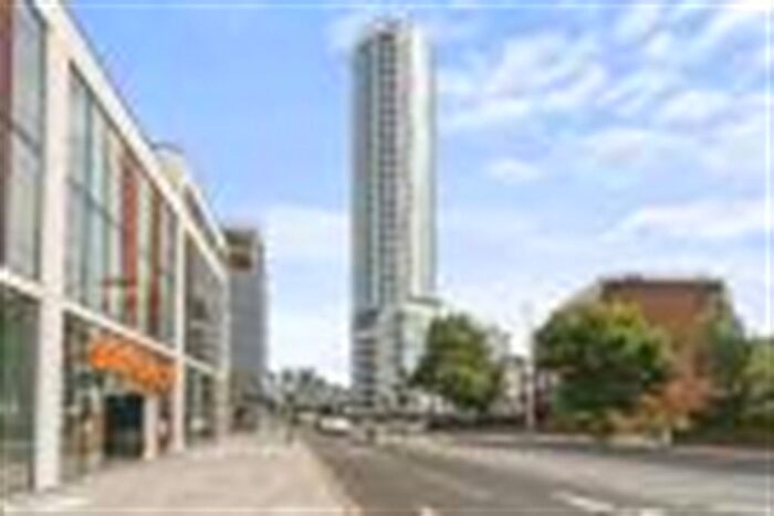 2 Bedroom Flat For Sale In Sky Garden, Wandsworth Road, London, SW8
