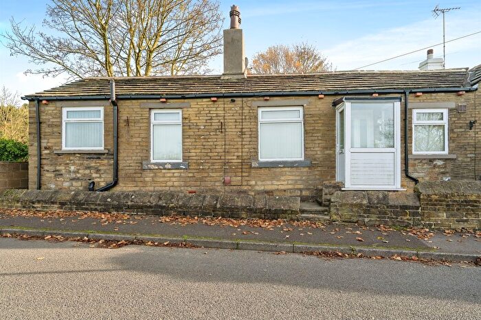1 Bedroom Semi-Detached House For Sale In Raikes Lane, East Bierley, Bradford, BD4