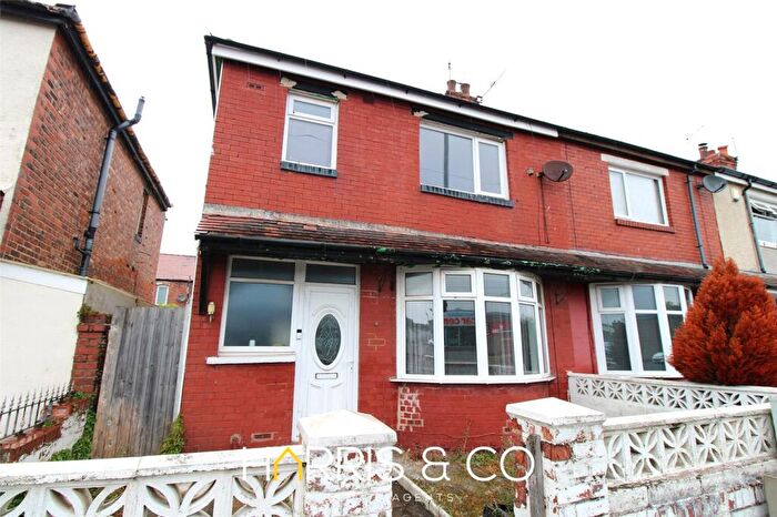 3 Bedroom End Of Terrace House For Sale In Radcliffe Road, Fleetwood, FY7