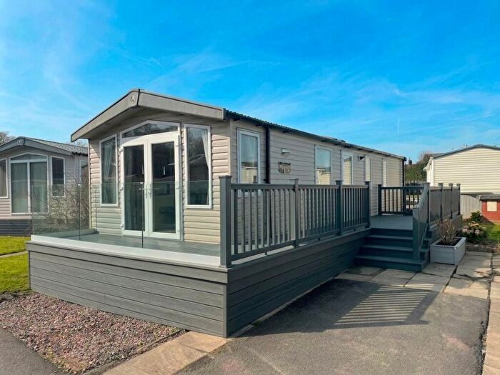 2 Bedroom Caravan For Sale In , Blackpool, FY4
