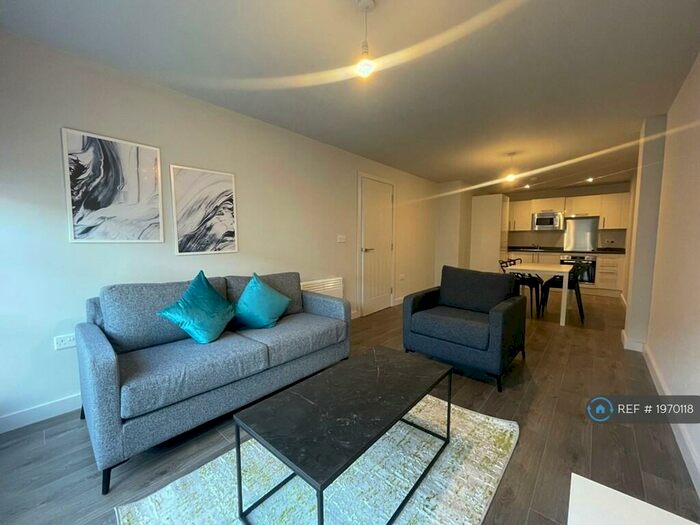 2 Bedroom Flat To Rent In Neptune Place, Liverpool, L8