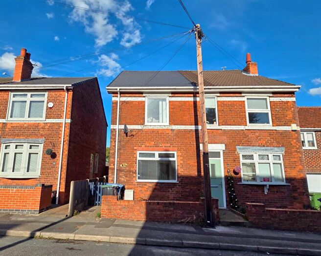 3 Bedroom Semi-Detached House For Sale In King Street, Mansfield Woodhouse, Mansfield, NG19