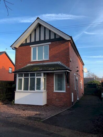 3 Bedroom Detached House To Rent In Grandstand Road, Hereford, HR4