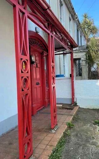 1 Bedroom Studio To Rent In Abbey Road, Torquay, TQ2