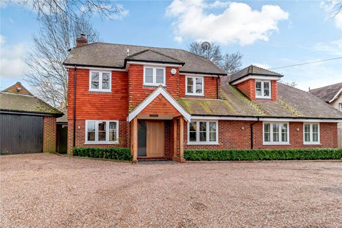 4 Bedroom Detached House To Rent In Pincotts Lane, West Horsley, KT24