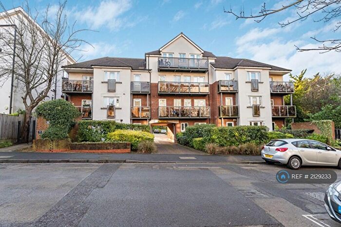 1 Bedroom Flat To Rent In Jubilee Court, Sutton, SM2