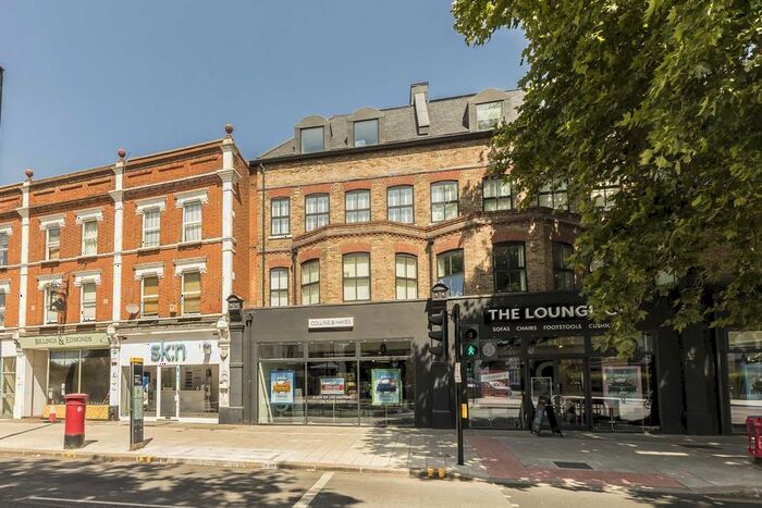 2 Bedroom Flat To Rent In Upham Park Road, London, W4