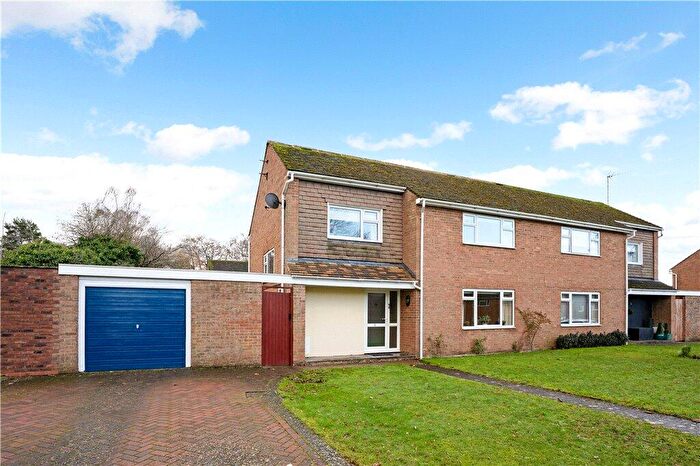 4 Bedroom Property To Rent In Davies Road, Moreton-In-Marsh, Gloucestershire, GL56