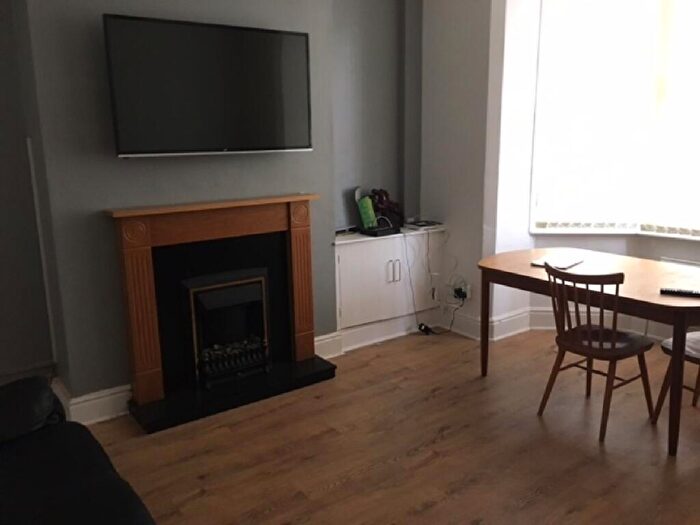 5 Bedroom House To Rent In Castle Boulevard, Lenton, Nottingham, Nottinghamshire, NG7