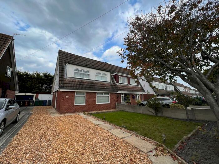 3 Bedroom Semi-Detached House To Rent In Fleetwood Drive, Southport, Lancashire, PR9